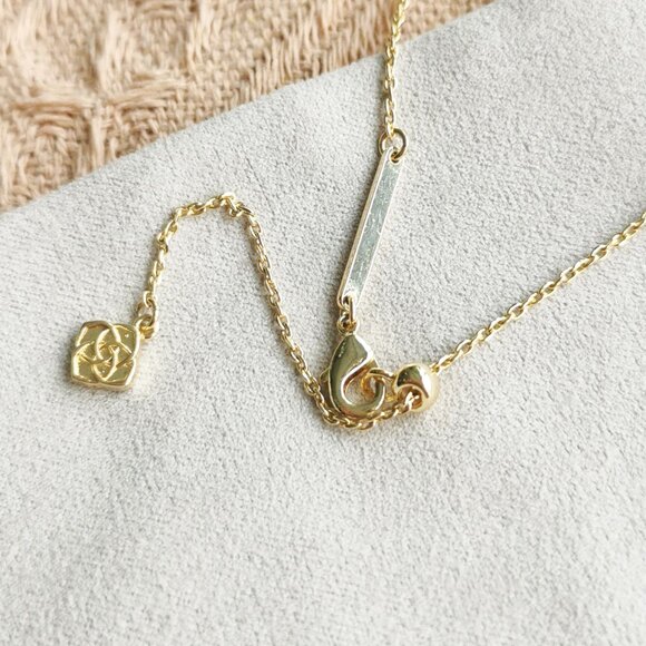 Kendra Scott - Football Orange Goldstone Short Necklace Gold - Picture 4 of 4